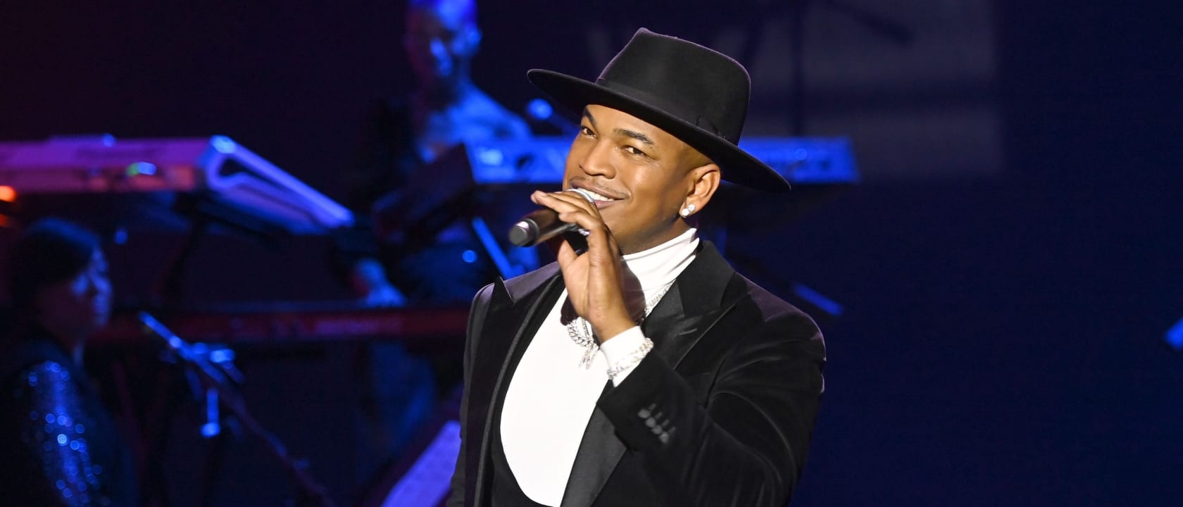 NeYo