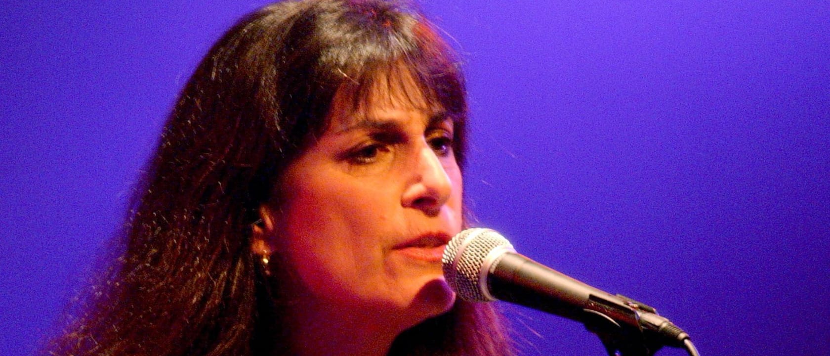 Karla Bonoff