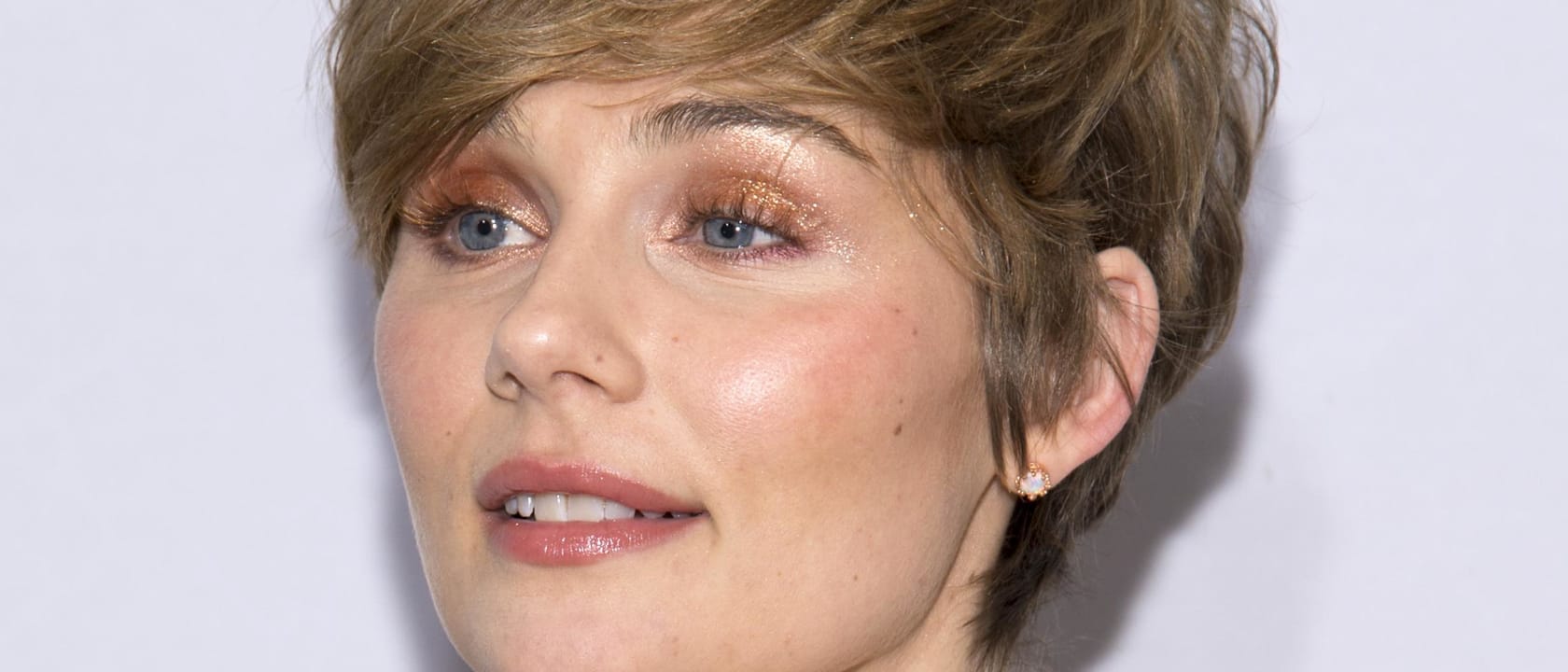 Clare Bowen