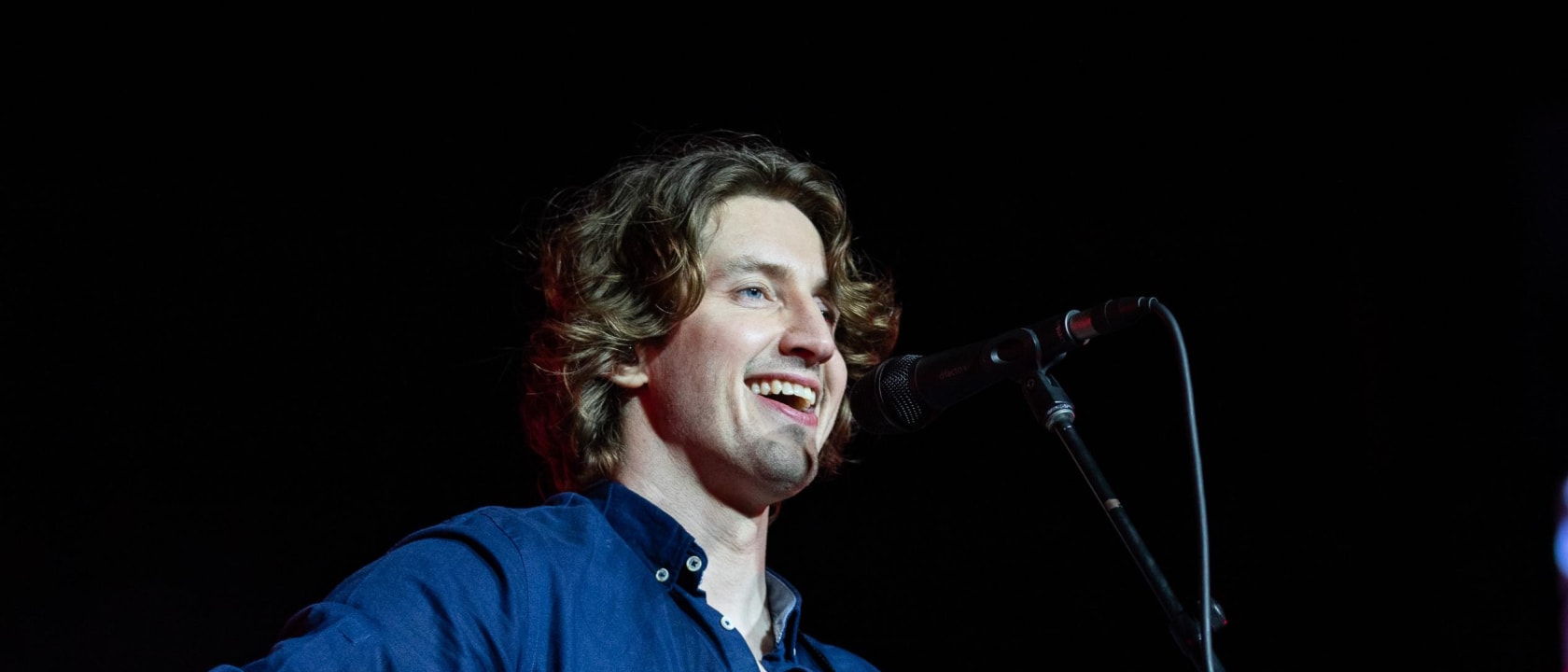 Dean Lewis
