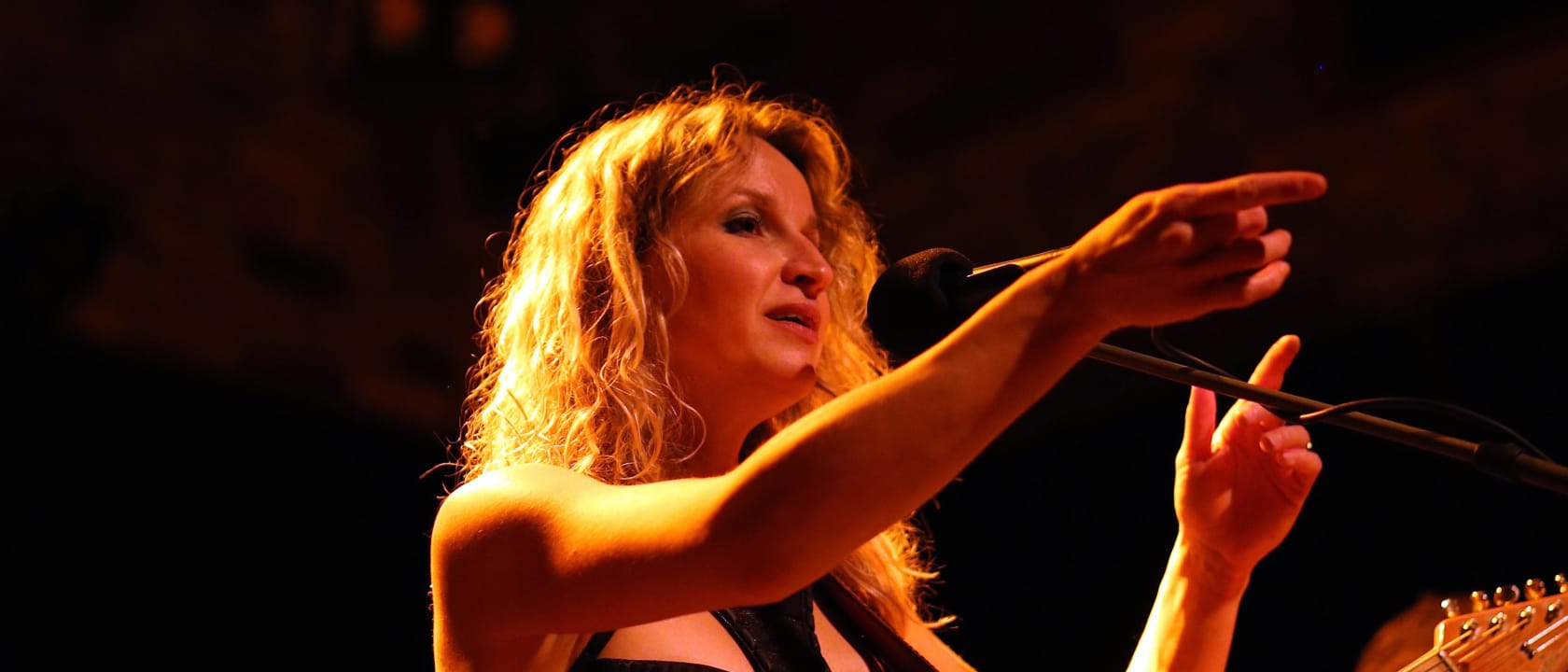 Ana Popovic