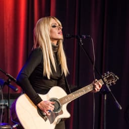 Orianthi