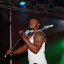 Damien Escobar