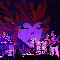 Blues Traveler