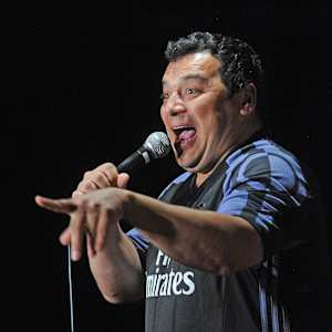 Carlos Mencia Image