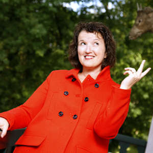 Anne Roumanoff Image