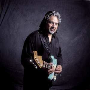 Coco Montoya Image