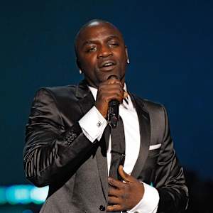 Akon Image