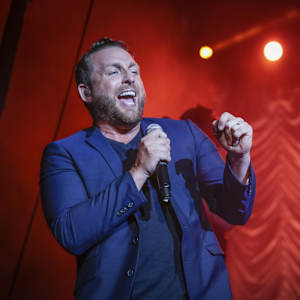 Johnny Reid Image