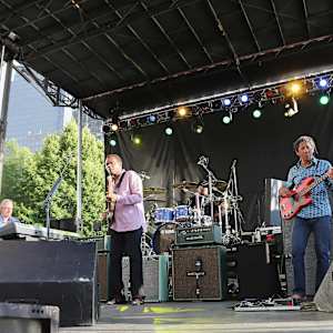 Robert Cray Band Image