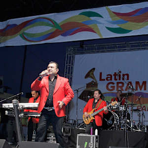 Conjunto Primavera Image