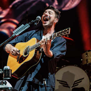 Mumford and Sons Parking Image