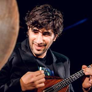 Avi Avital Image