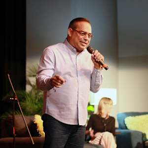 Gilberto Santa Rosa Image