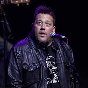 Uncle Kracker Image