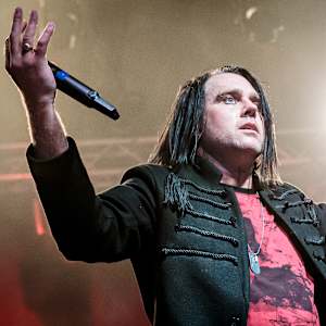 Three Days Grace Image