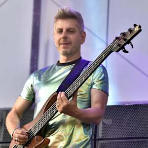 Mike Gordon Image