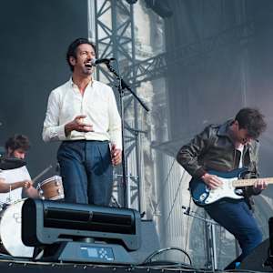 Feu! Chatterton Image