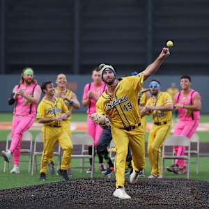 Banana Ball Parking Image