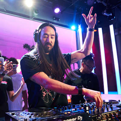 Steve Aoki