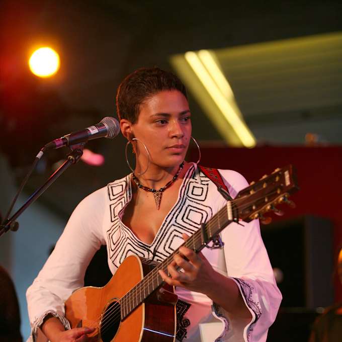 Sona Jobarteh