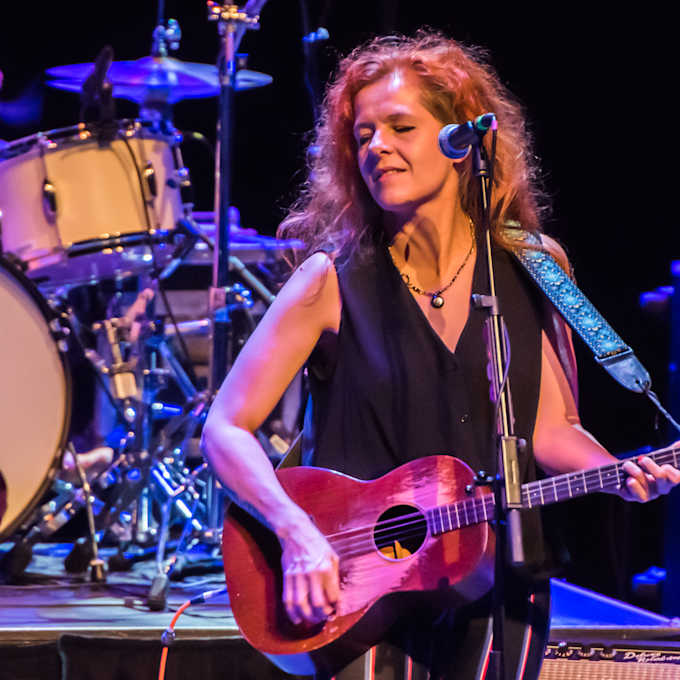 Neko Case Parking