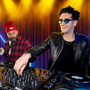 Chromeo Image