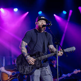 Brantley Gilbert Image