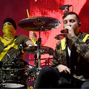Twenty One Pilots Image