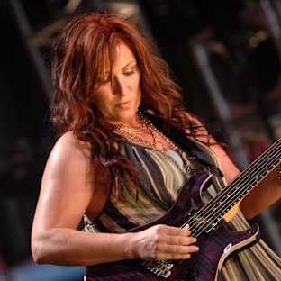 Jo Dee Messina Image
