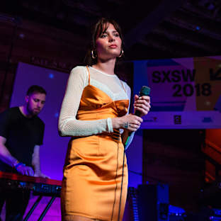 Nina Nesbitt Image