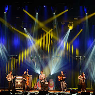 Yonder Mountain String Band Image