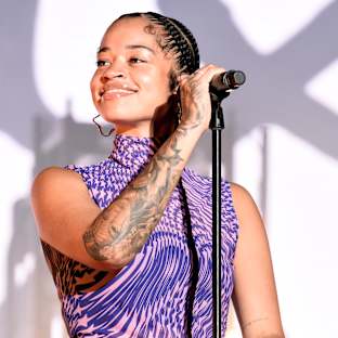 Ella Mai Image