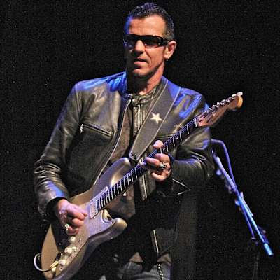 Gary Hoey